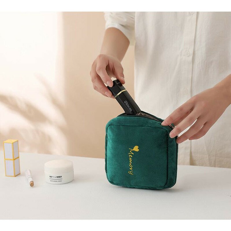 Fashion Portable Velvet Cosmetic Bag Multifunction Makeup Bags Waterproof Mini Women Sanitary Bag - Start black